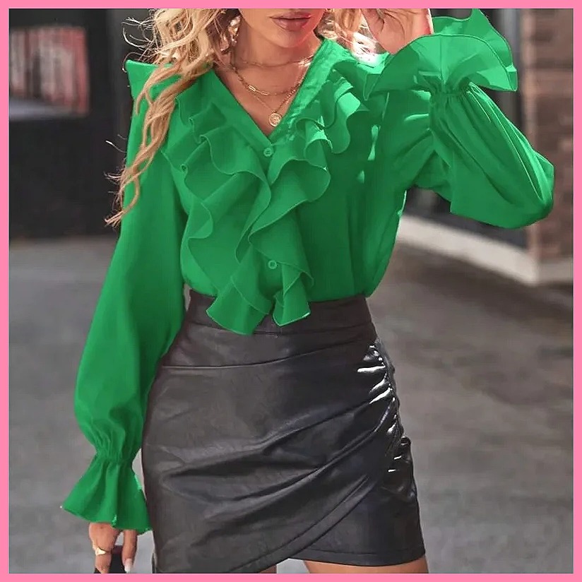 Blouses - Blus Elegan Wanita Model V-Neck dengan