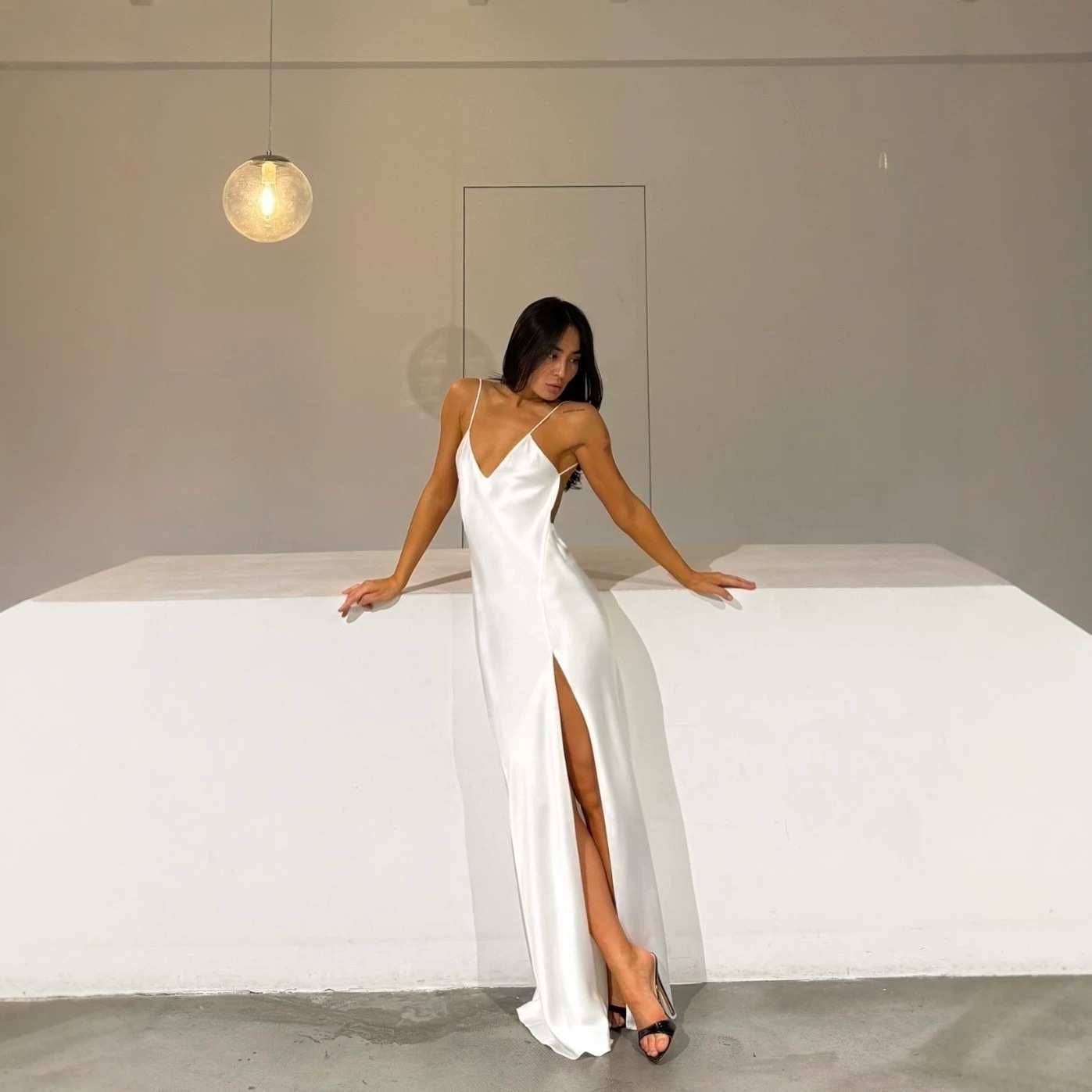 Gaun Malam Panjang Berbahan Sa - Elegant Satin Evening Gown Split ulasan dan harga
